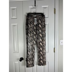 NWT Urban Outfitters Womens Pants Size 4